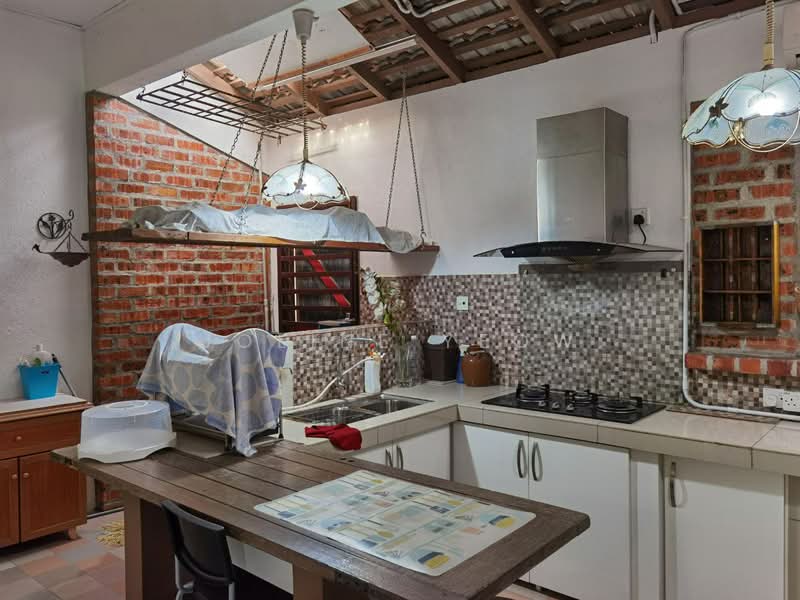 1-storey Terraced House for Sale in Bandar Baru Sri Klebang (Chemor) - Joline YEOW - Kitchen - PropertyGuru.com.my