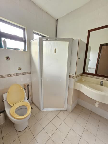 Banglo Pautan untuk Dijual di Tropicana (Petaling Jaya) - Bryan Wong - Bathroom - PropertyGuru.com.my