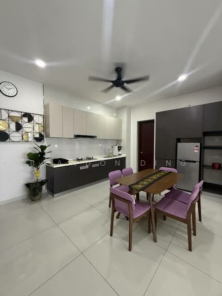 Condominium for Rent at Lovell @ Country Garden Danga Bay - Brandon Ding - Kitchen - PropertyGuru.com.my