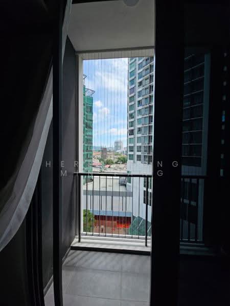 Servis Apartment untuk Disewa di The Mate @ Damansara Jaya - Heren Kong Min Fang - Balcony - PropertyGuru.com.my