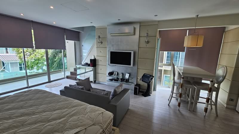 Semi-Detached House for Sale in Bayan Lepas (Penang) - Hui Xing - Living Room - PropertyGuru.com.my