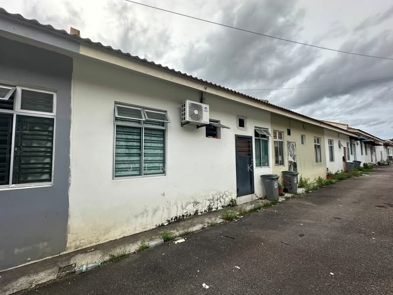 1-storey Terraced House for Sale in Kulai (Johor) - Jin Teok - Exterior - PropertyGuru.com.my