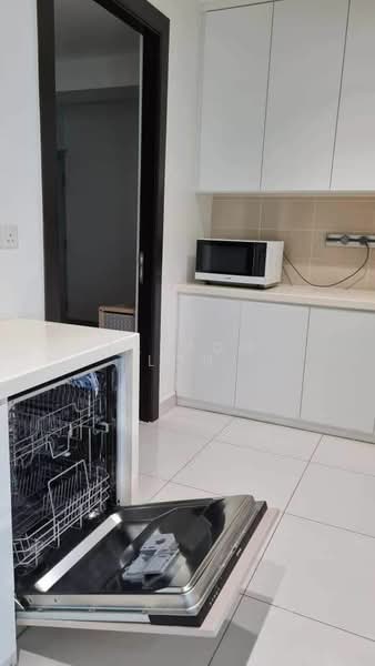 Kondominium untuk Disewa di Gurney Paragon - Alston Loh - Kitchen - PropertyGuru.com.my
