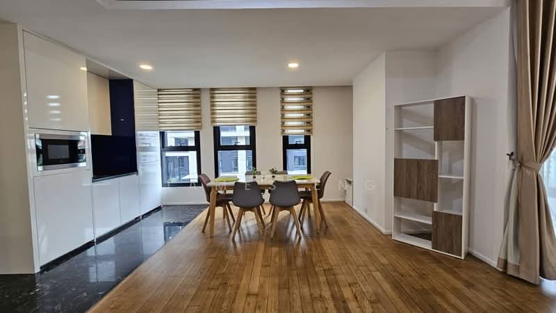 Kediaman Servis untuk Dijual di Arcoris Residences - James Eng - Kitchen - PropertyGuru.com.my
