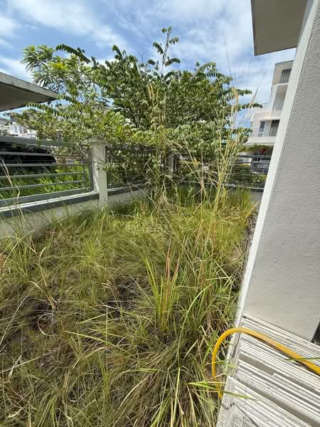 Semi-Detached House for Sale in Rawang (Selangor) - SITI KHAIRIYAH JAAFAR - Garden - PropertyGuru.com.my