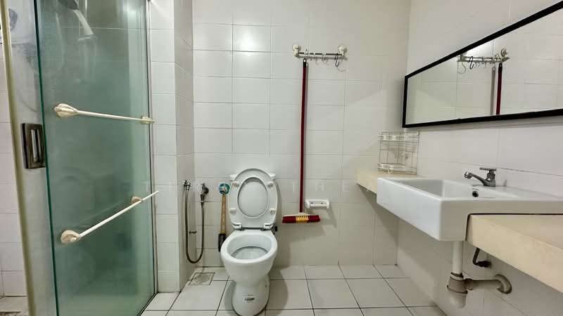 Condominium for Rent at Casa Tropika - Terry Thean - Bathroom - PropertyGuru.com.my