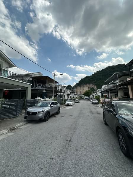 Rumah Berkembar untuk Dijual di Bercham (Ipoh) - Lee Muzi - Exterior - PropertyGuru.com.my