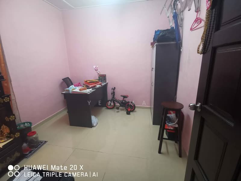 Flat for Sale at Flat Taman Ungku Tun Aminah - Yen Ma - Study - PropertyGuru.com.my