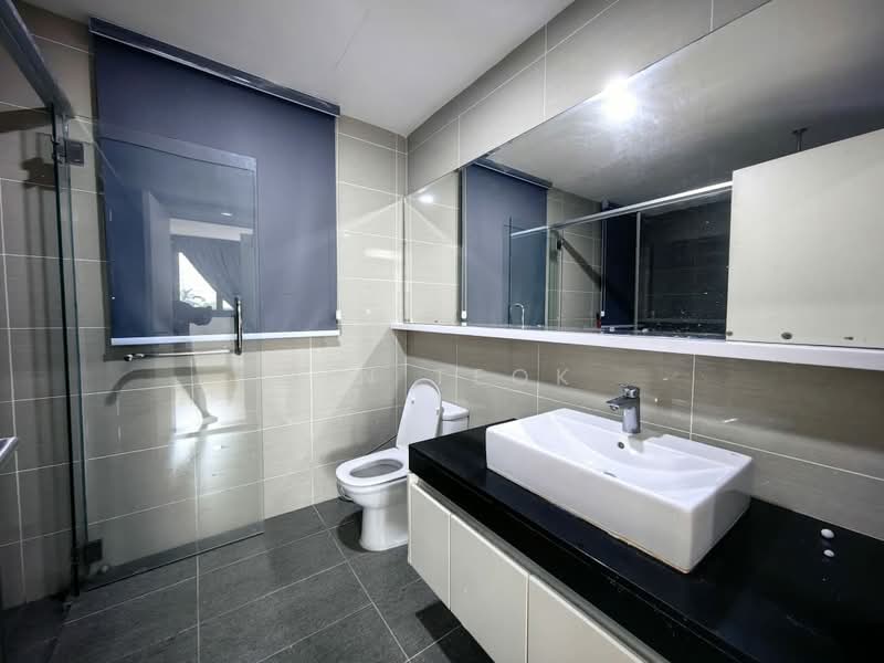Condominium for Rent at Iskandar Residences - Jin Teok - Bathroom - PropertyGuru.com.my