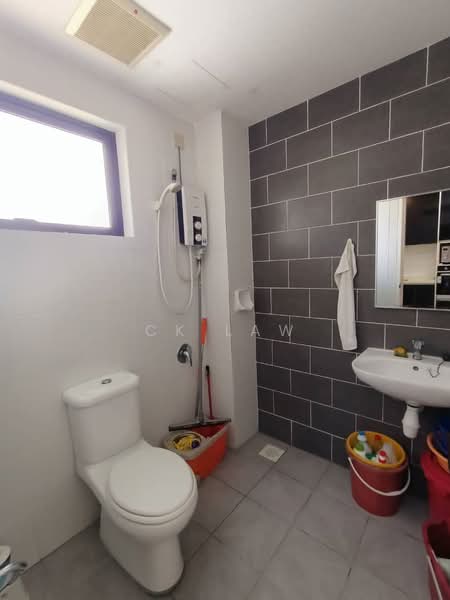 Rumah Kluster untuk Dijual di Setia Ecohill (Semenyih) - CK Law - Bathroom - PropertyGuru.com.my