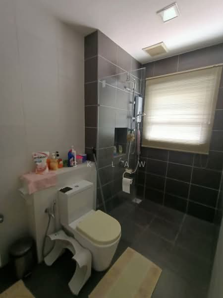 Rumah Kluster untuk Dijual di Setia Ecohill (Semenyih) - CK Law - Bathroom - PropertyGuru.com.my
