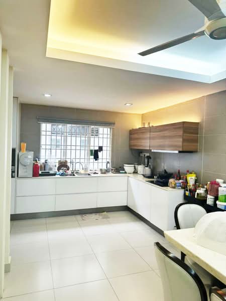 Rumah Teres 2 Tingkat untuk Dijual di TAMAN PUCHONG UTAMA (Puchong) - Angel Tan - Kitchen - PropertyGuru.com.my
