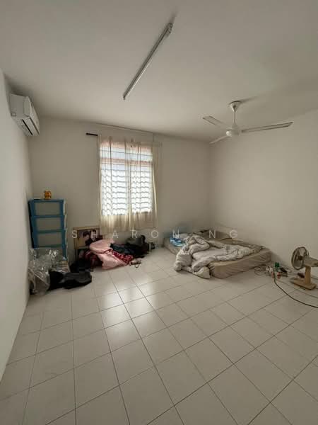 Rumah Teres 2 Tingkat untuk Dijual di Taman Setia Indah (Tebrau) - Sharon Ng - Bedroom - PropertyGuru.com.my