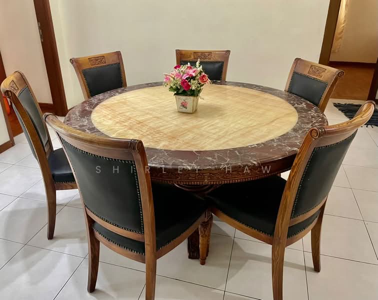 Apartment for Rent at Molek Pine 1 - Shirley Haw - Dining Room - PropertyGuru.com.my