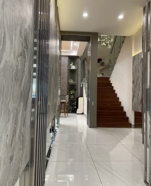 Semi-Detached House for Sale in Serdang (Seri Kembangan) - Pauline . - Interior - PropertyGuru.com.my