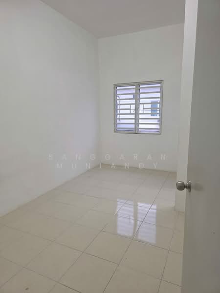 Rumah Teres 2 Tingkat untuk Disewa di Lunas (Kedah) - Sanggaran Muniandy - Bedroom - PropertyGuru.com.my
