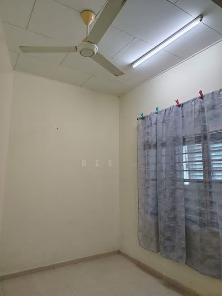 1-storey Terraced House for Rent in Taman Saujana Permai (Bukit Katil) - Bee . - Interior - PropertyGuru.com.my