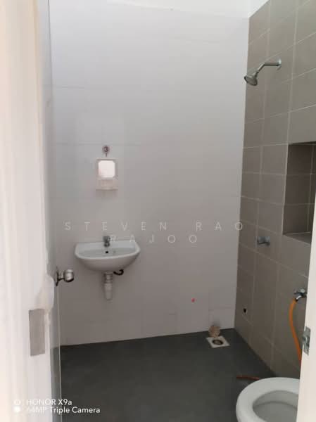 Rumah Teres 2 Tingkat untuk Disewa di Setia Ecohill (Semenyih) - Steven Rao Rajoo - Bathroom - PropertyGuru.com.my