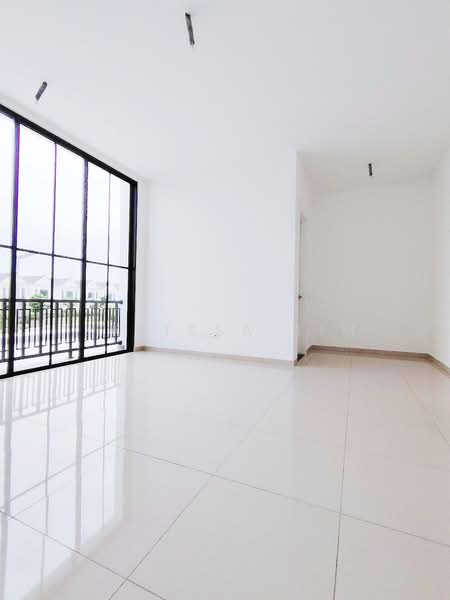 2-storey Terraced House for Sale in Bandar Seri Alam (Masai) - Larissa Sim - Interior - PropertyGuru.com.my
