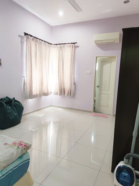Semi-Detached House for Sale in Ambang Botanic (Klang) - Matthew Lim - Bedroom - PropertyGuru.com.my