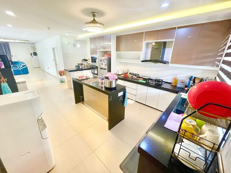 2-storey Terraced House for Sale in Bandar Sri Sendayan (Negeri Sembilan) - Zaty Jasmin - Kitchen - PropertyGuru.com.my