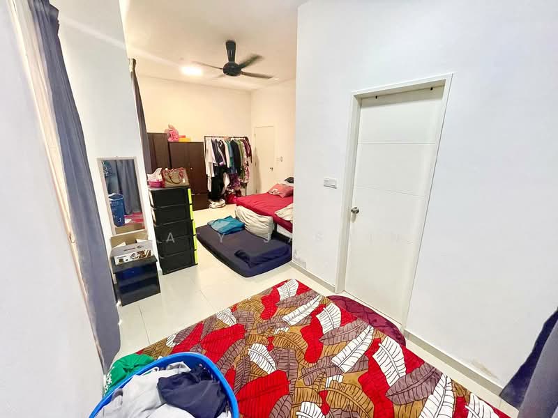 2-storey Terraced House for Sale in Bandar Sri Sendayan (Negeri Sembilan) - Zaty Jasmin - Bedroom - PropertyGuru.com.my