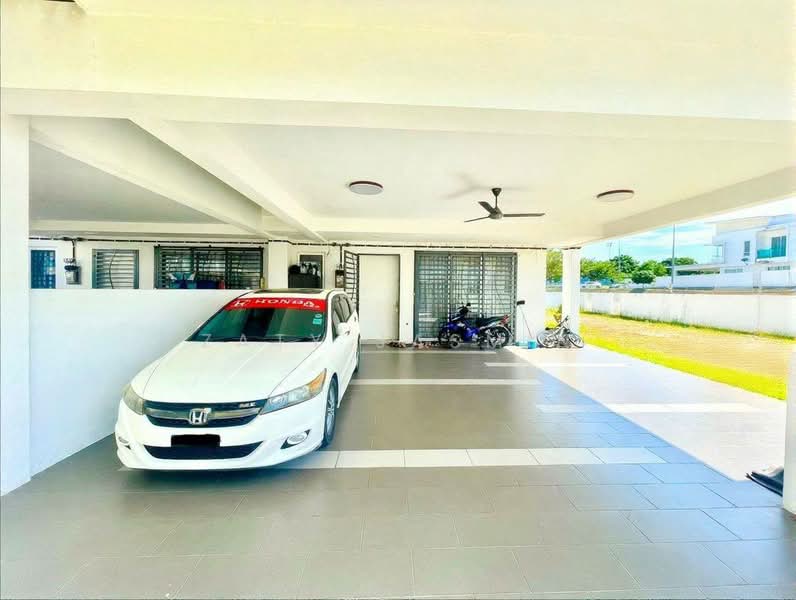 2-storey Terraced House for Sale in Bandar Sri Sendayan (Negeri Sembilan) - Zaty Jasmin - Exterior - PropertyGuru.com.my
