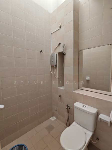 2-storey Terraced House for Sale in Setia Indah (Setia Alam) - Steve Leong . - Bathroom - PropertyGuru.com.my