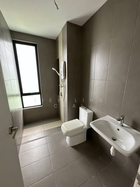 Semi-Detached House for Sale in Kajang (Selangor) - Siew Ling Chai - Bathroom - PropertyGuru.com.my