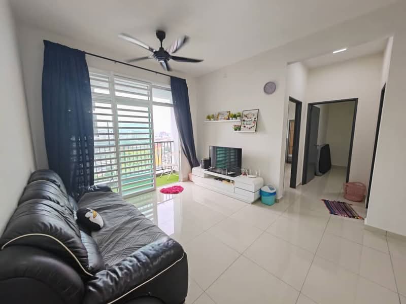 Pangsapuri untuk Dijual di Residensi Kampung Paloh (PR1MA @ Kampung Paloh) - Lee Muzi - Living Room - PropertyGuru.com.my