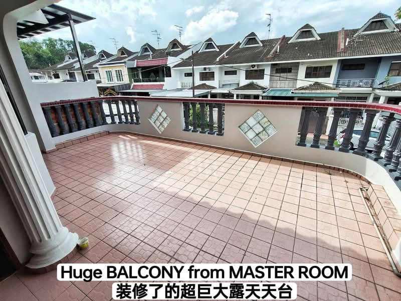 Rumah Teres 2 Tingkat untuk Dijual di Taman Sri Putri (Skudai) - Sharon Ng - Balcony - PropertyGuru.com.my