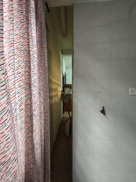 Rumah Teres 2-Tingkat untuk Dijual di Taman Sri Putri (Skudai) - Sharon Ng - Corridor - PropertyGuru.com.my