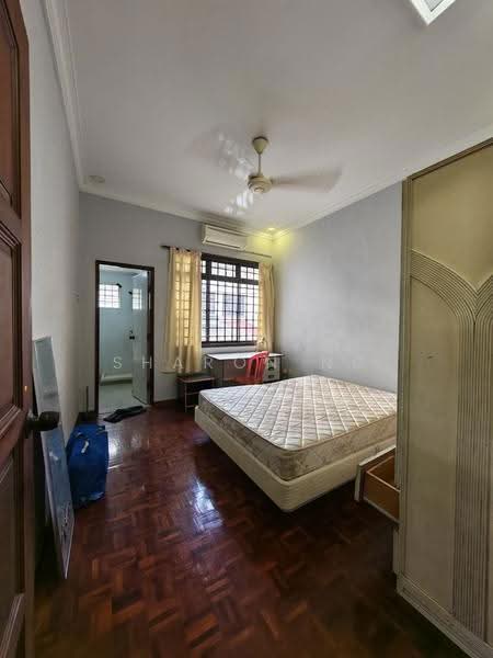 Rumah Teres 2-Tingkat untuk Dijual di Taman Sri Putri (Skudai) - Sharon Ng - Bedroom - PropertyGuru.com.my