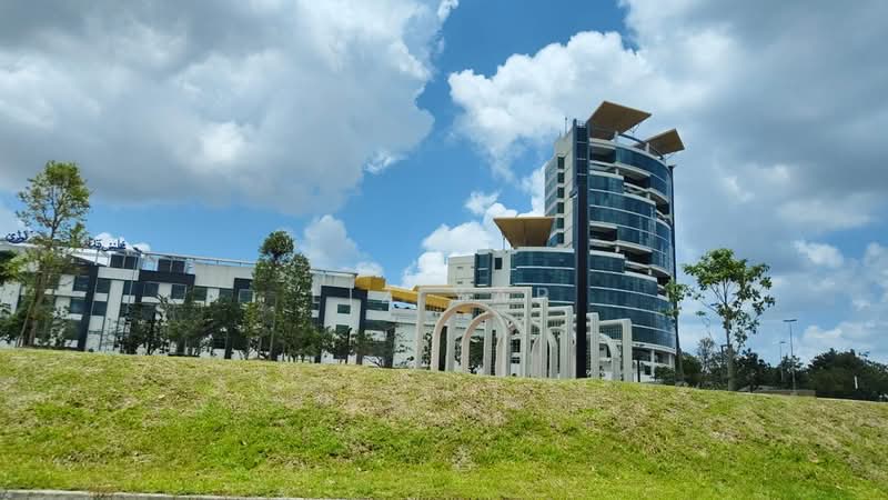 For Sale - 18 @ Medini, Medini