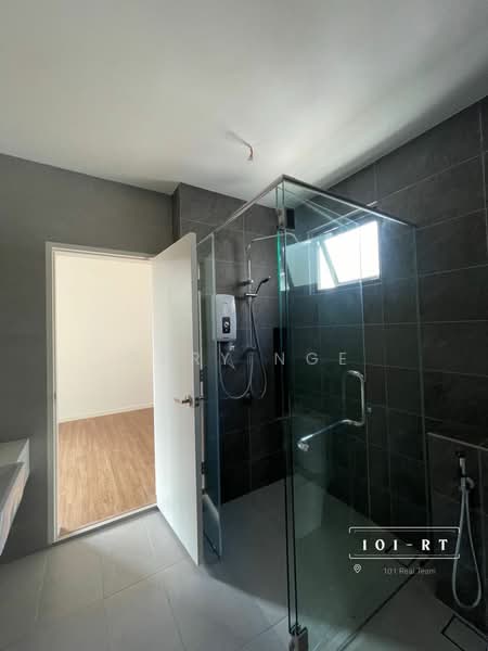 Rumah Teres 2 Tingkat untuk Dijual di Telok Panglima Garang (Selangor) - Gary Nge - PropertyGuru.com.my