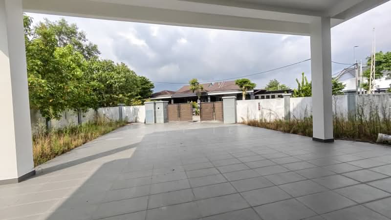 Rumah Banglo untuk Dijual di Taman Megah (Batu Pahat) - Hoki Teo - Exterior - PropertyGuru.com.my