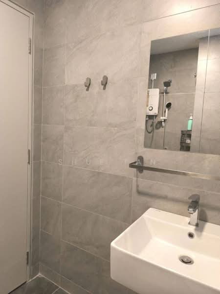 Service Residence for Rent at SUNSURIA FORUM SERVICED APARTMENT - Shue Tan - Bathroom - PropertyGuru.com.my