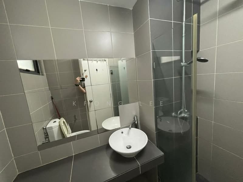Condominium for Rent at Boulevard Residence - Kfong Lee - Bathroom - PropertyGuru.com.my