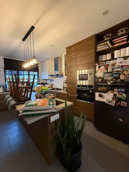 Rumah Teres 1.5 Tingkat untuk Dijual di Perling (Skudai) - Sky Tan - Kitchen - PropertyGuru.com.my