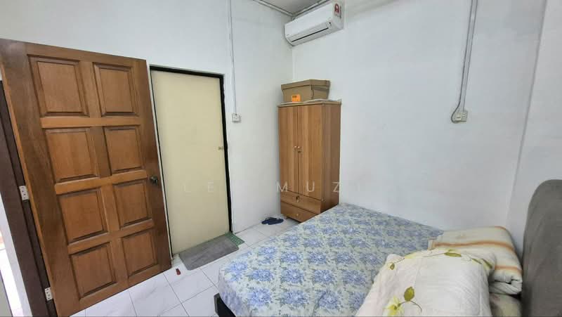 Rumah Teres 2.5 Tingkat untuk Dijual di Ipoh (Perak) - Lee Muzi - Bedroom - PropertyGuru.com.my