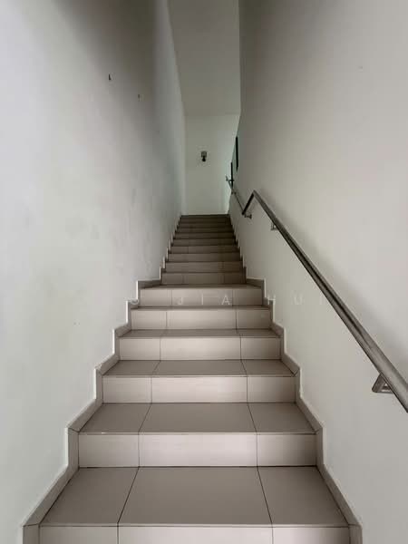 2-storey Terraced House for Sale in Bandar Sri Sendayan (Negeri Sembilan) - Ong Jia Hui - Corridor - PropertyGuru.com.my