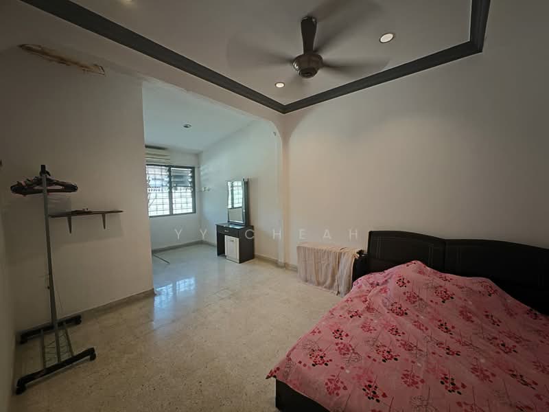 Rumah Teres 1 Tingkat untuk Dijual di Taman Pertama (Ipoh) - YY Cheah - Bedroom - PropertyGuru.com.my
