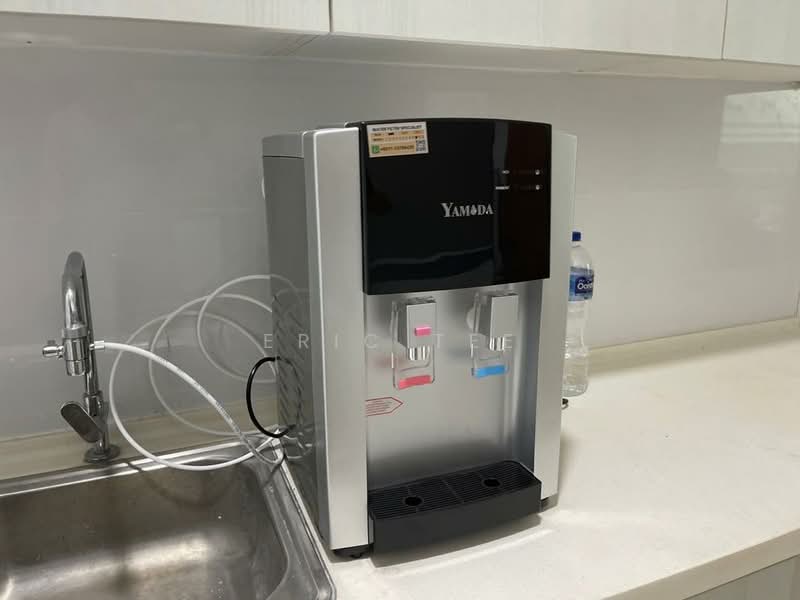 Service Residence for Rent at Paragon Suites @ CIQ - Eric Tee - Kitchen - PropertyGuru.com.my