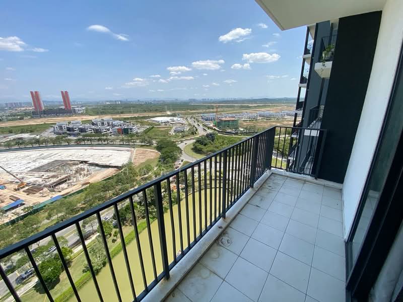 Servis Apartment untuk Dijual di Duduk Se.Ruang @ Eco Sanctuary - Charlie Gan - Balcony - PropertyGuru.com.my