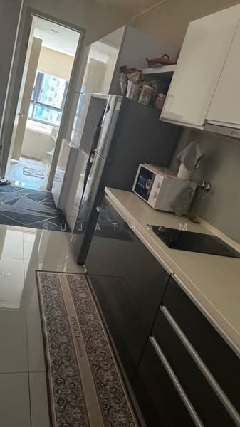 Service Residence for Sale at KL Gateway Residences - Sujatha M - Kitchen - PropertyGuru.com.my