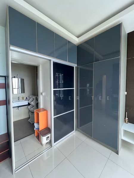 Servis Apartment untuk Disewa di LakePark Residence @ KL North - Jennifer Tee - Bathroom - PropertyGuru.com.my