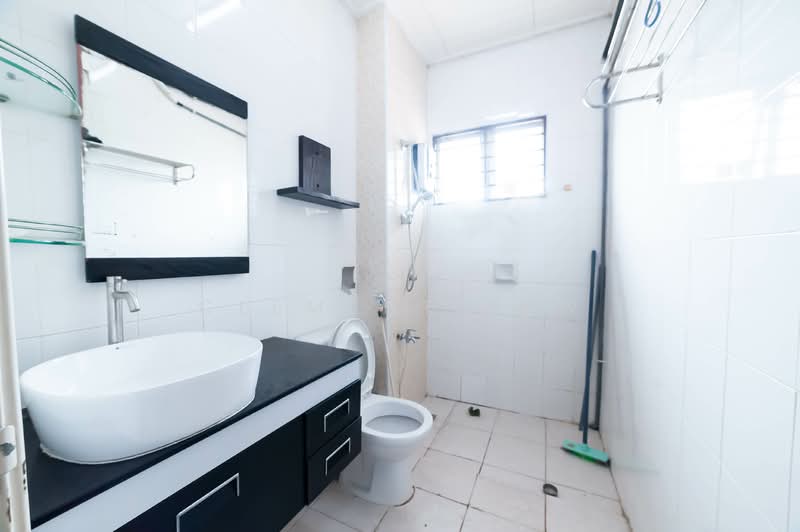 Rumah Teres 2 Tingkat untuk Dijual di Setia Impian (Setia Alam) - Clement Yew - Bathroom - PropertyGuru.com.my