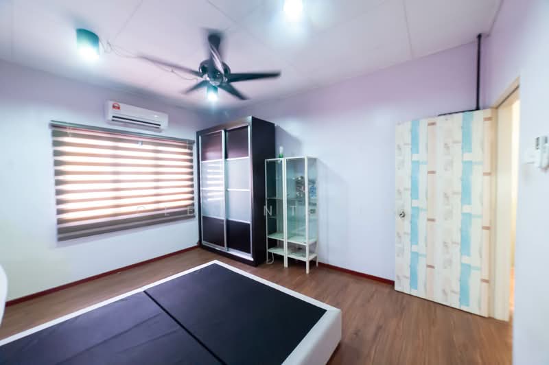 Rumah Teres 2 Tingkat untuk Dijual di Setia Impian (Setia Alam) - Clement Yew - Bedroom - PropertyGuru.com.my