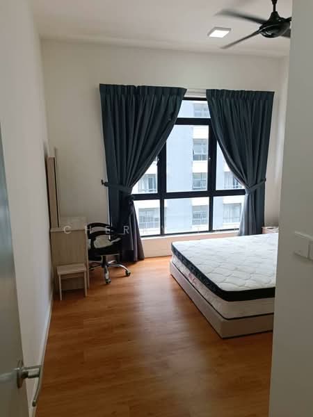 Servis Apartment untuk Dijual di Utropolis Suites 1 - Cherry Tan - PropertyGuru.com.my