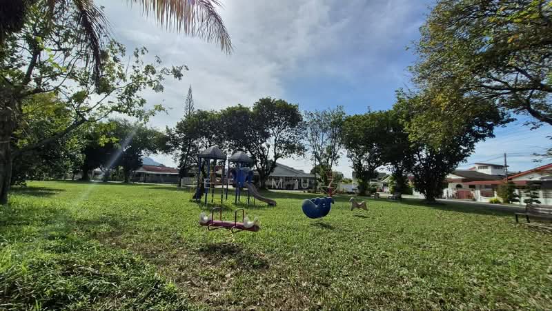 Rumah Berkembar untuk Dijual di Ipoh Garden (Ipoh) - Lee Muzi - Garden - PropertyGuru.com.my